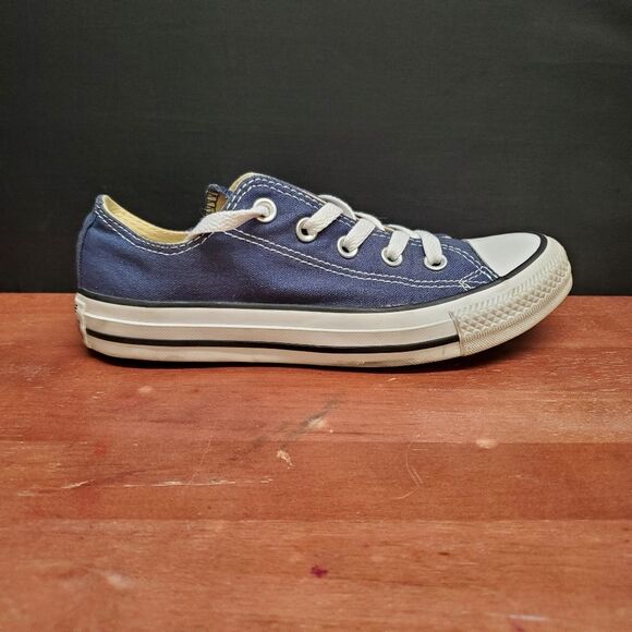 Converse Chuck Taylor All Stars Canvas Low Top UNISEX Sneakers M9697 - Picture 9 of 14